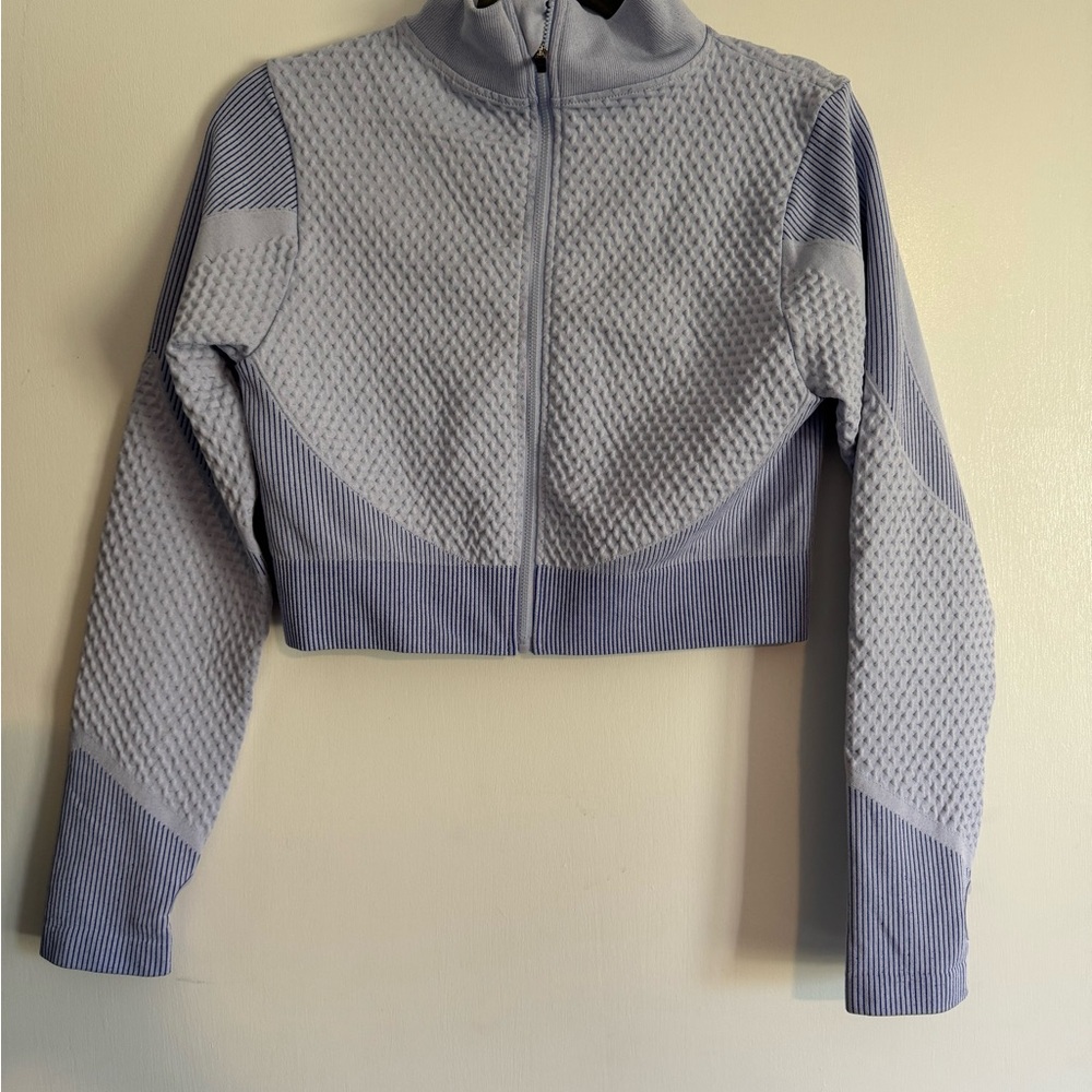 Daisy Textured Jacket - Light Blue and Gray